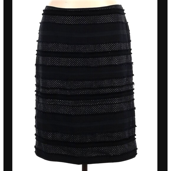 Talbots Tweed Pencil Skirt Size 10 Black Fringe Textured Lined Career Office NWT - Picture 2 of 15